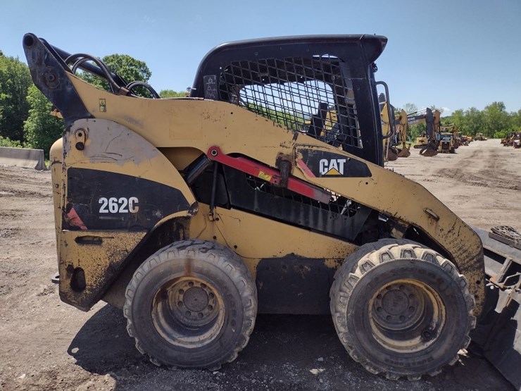 caterpillar-262c-image-19