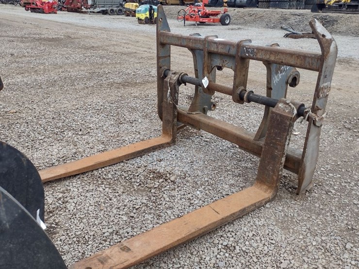 john-deere-744-image-4