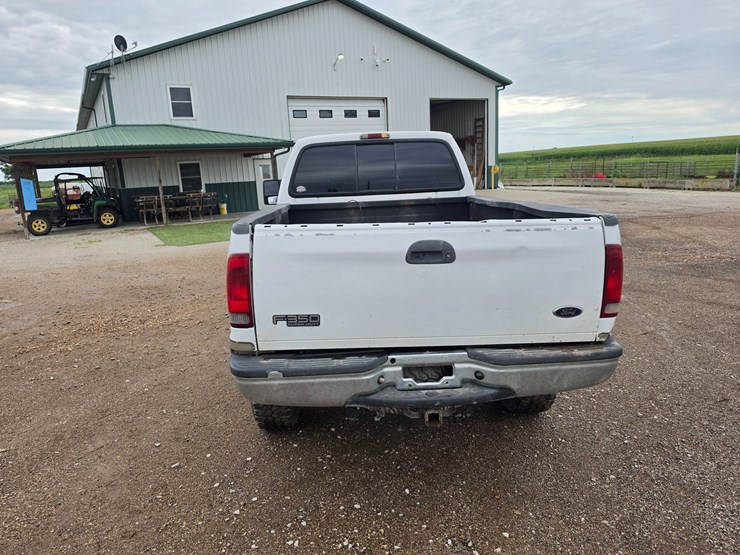 2001-ford-f350-image-15