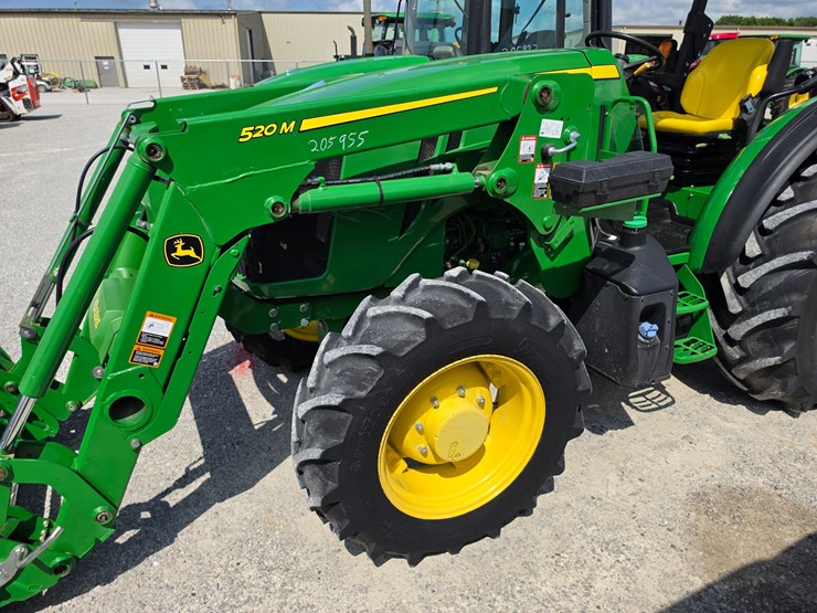 2022-john-deere-5090e-image-7