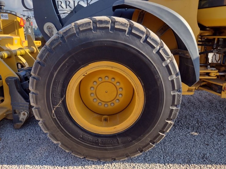 deere-544p-image-17