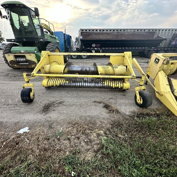 JOHN DEERE 630