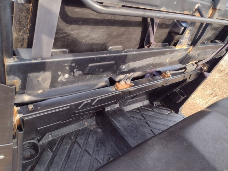 polaris-ranger-900-crew-image-11