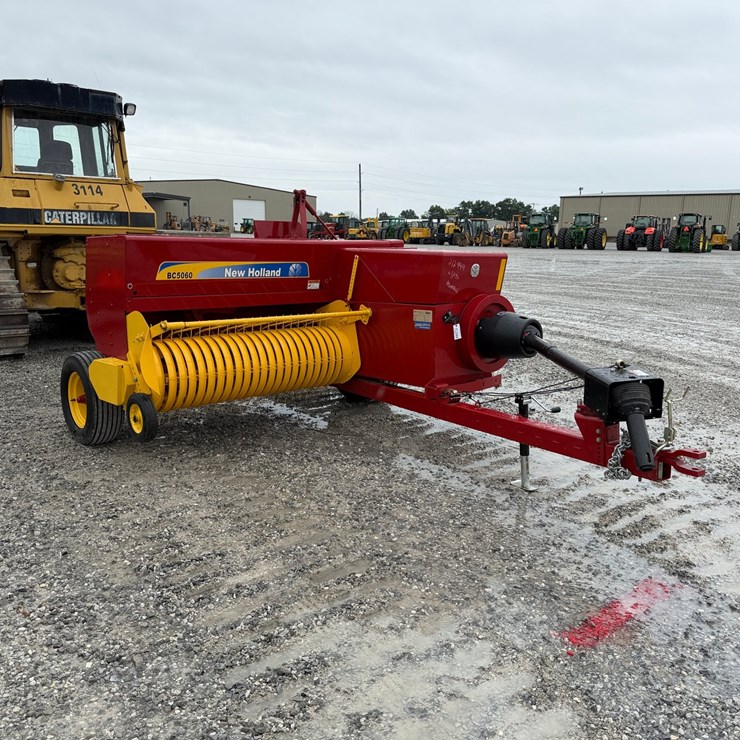 2022 NEW HOLLAND BC5060