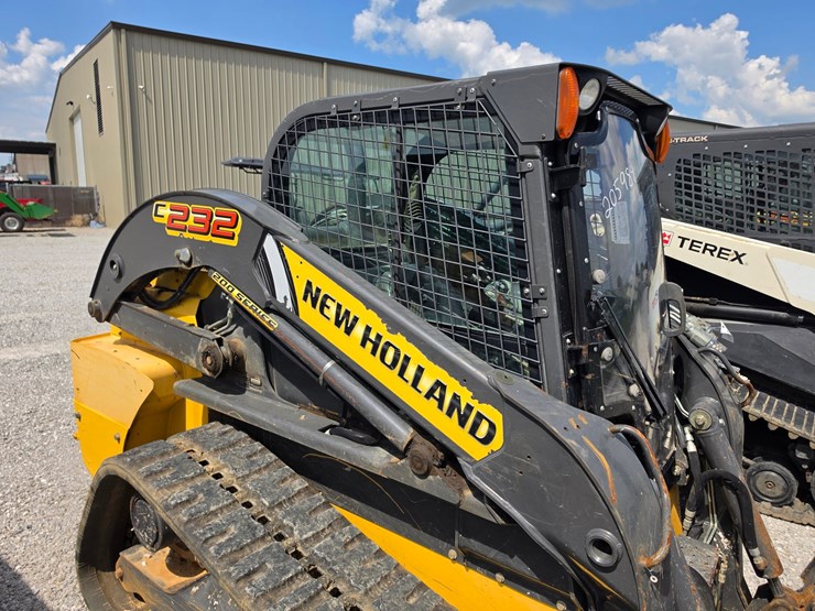 2016-new-holland-c232-image-13
