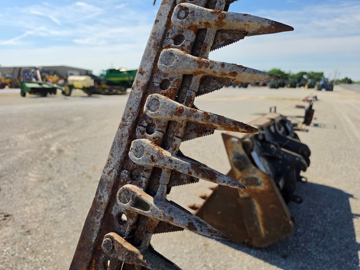 john-deere-350-image-7