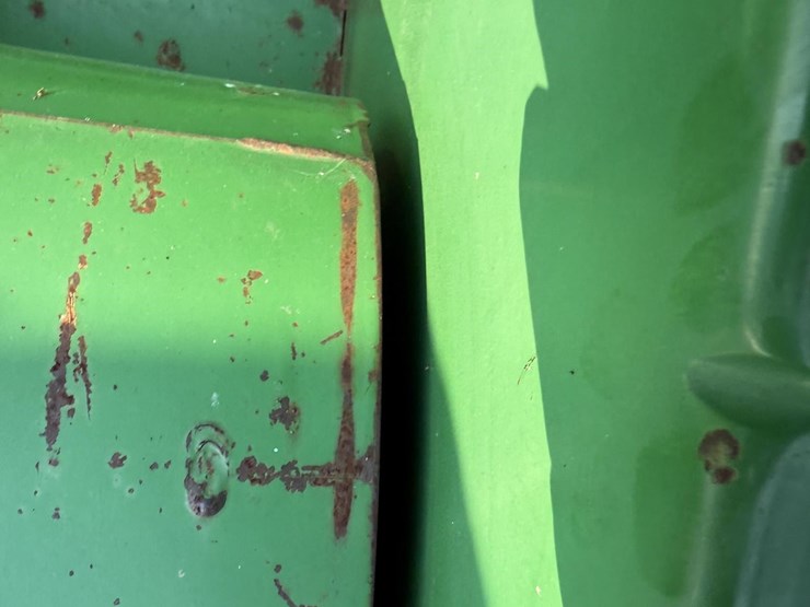 2004-john-deere-630f-image-2