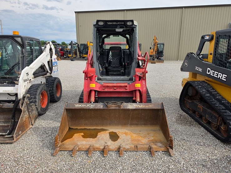 2018-takeuchi-tl10v2-image-2