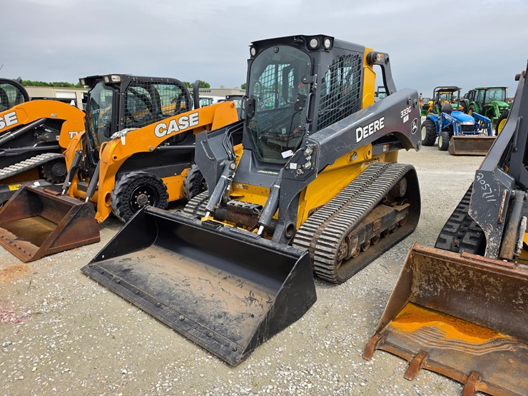 2018-deere-333g-image-1