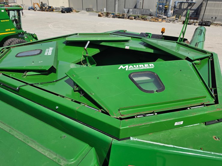 2005-john-deere-9860-sts-image-13