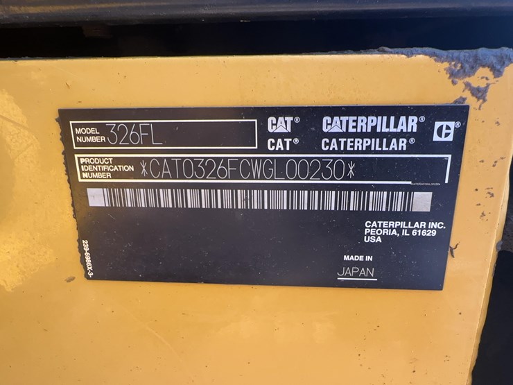 2015-caterpillar-326fl-image-37