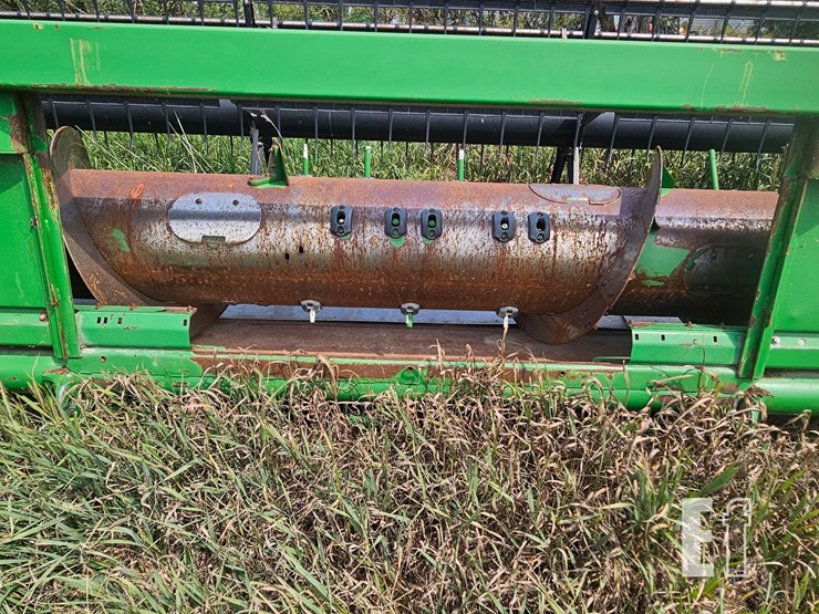 john-deere-635-image-13