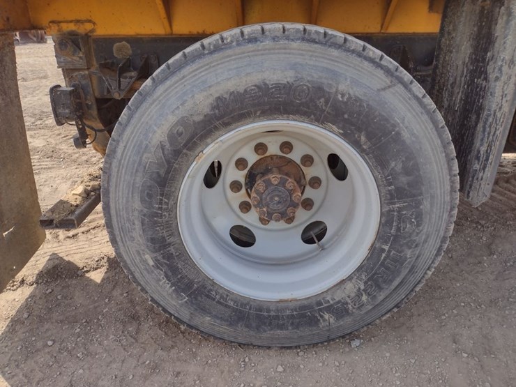 international-durastar-4300-image-26