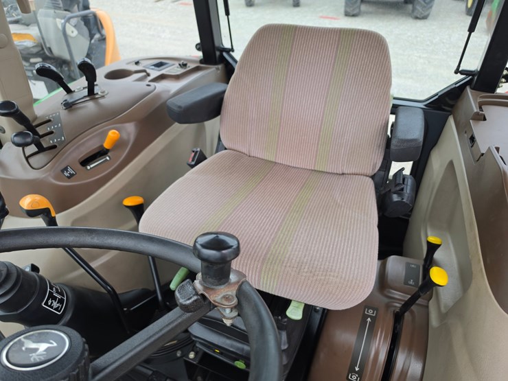 2008-john-deere-5225-image-8
