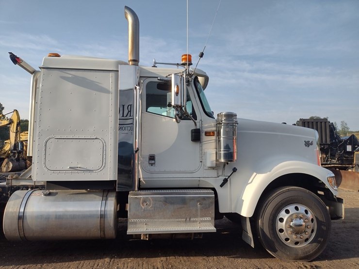 international-9900i-image-24