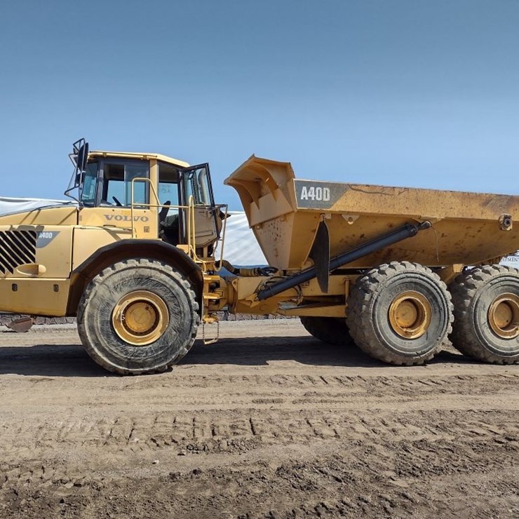 VOLVO A40D
