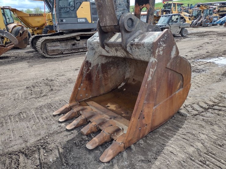deere-350g-lc-image-26