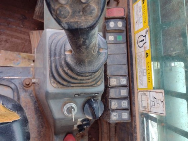 takeuchi-tl8-image-8
