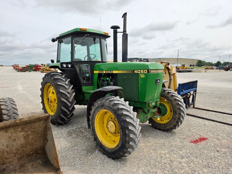 1988-john-deere-4050-image-22