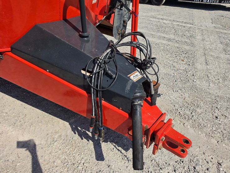 2018-kuhn-knight-vt156-image-2