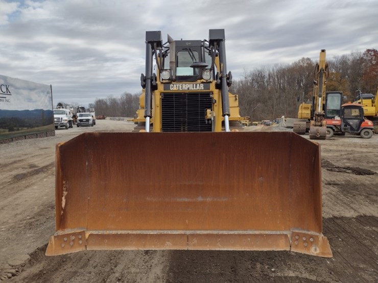 caterpillar-d6r-xl-image-2