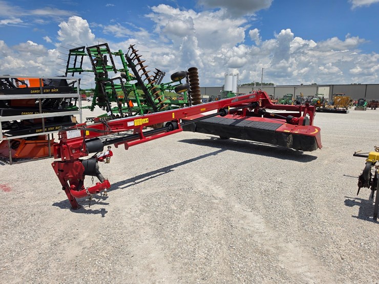 2021-case-ih-dc163-image-1