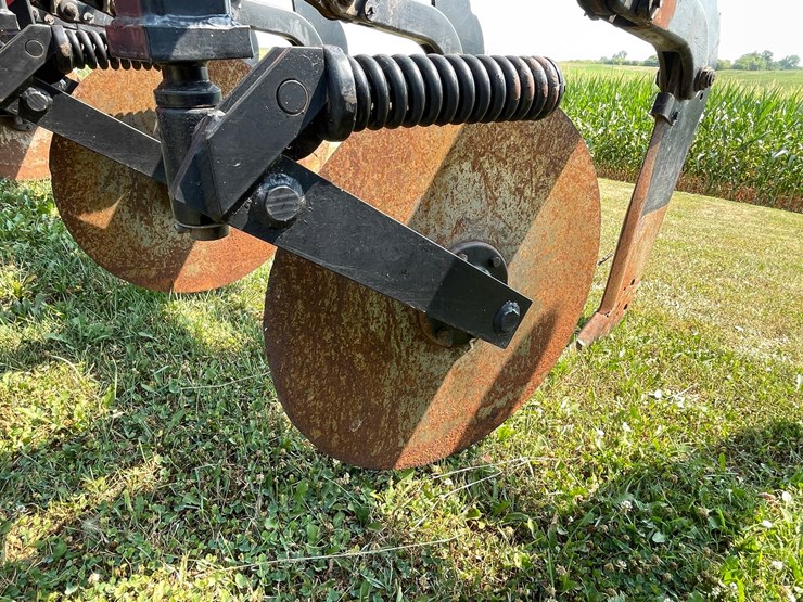 case-ih-5000-image-21