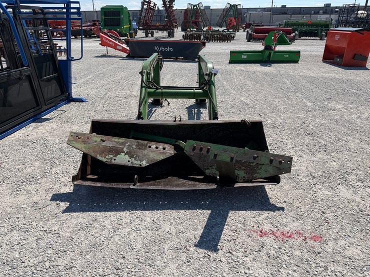 john-deere-158-image-2