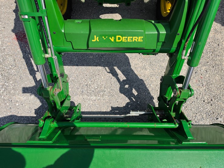 2022-john-deere-5090e-image-5
