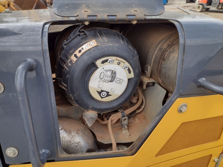 deere-450k-lgp-image-32