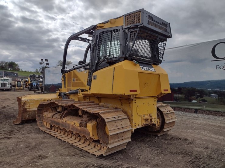 deere-700k-lgp-image-41