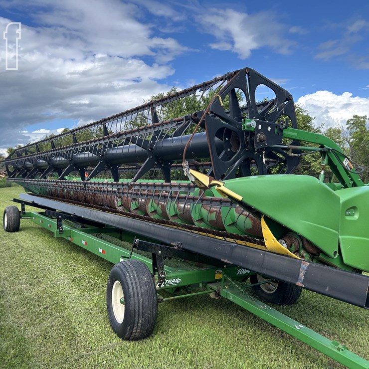 2009 JOHN DEERE 635F