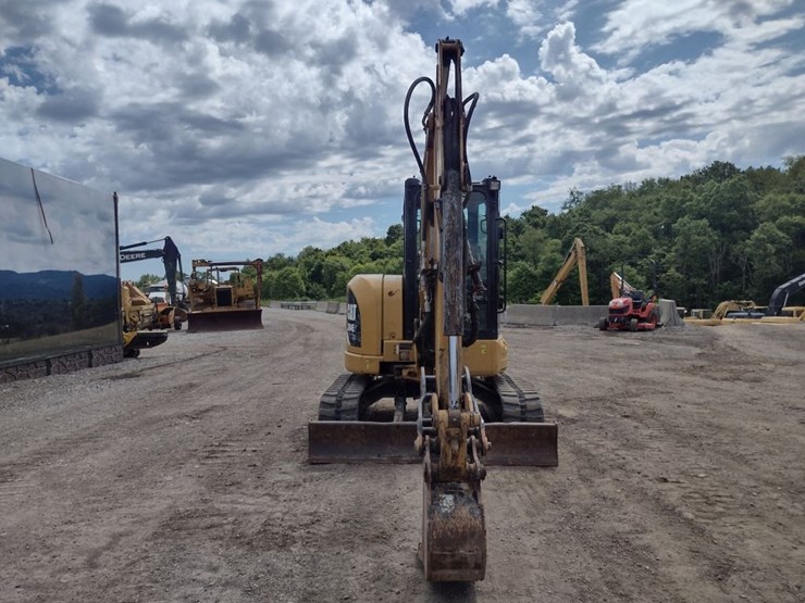 caterpillar-304e2-cr-image-2