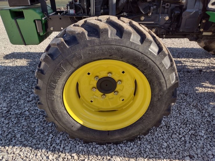john-deere-4320-image-17