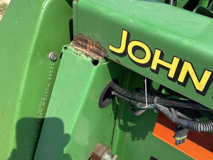 2004-john-deere-630f-image-18