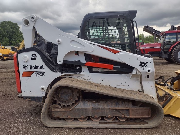 bobcat-t770-image-21