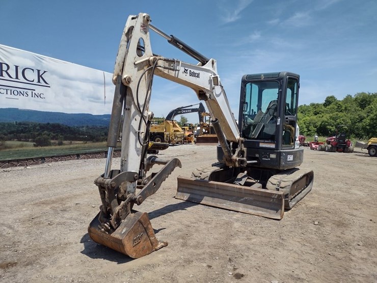 bobcat-e50-image-40