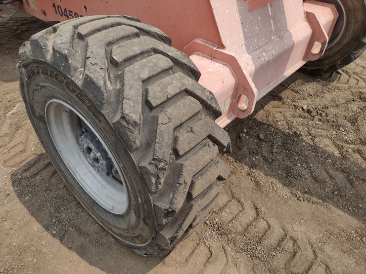 jlg-400s-image-24