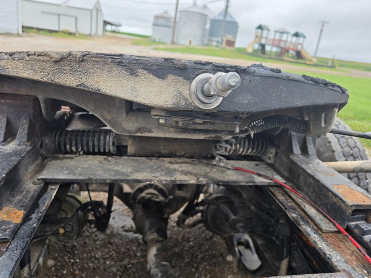 2006-peterbilt-379-image-49