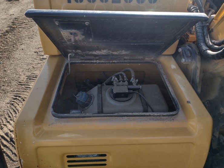 sany-sy135c-image-40