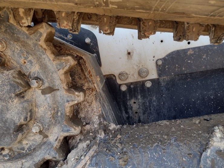 bobcat-t770-image-29