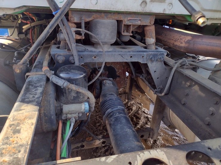 international-prostar-image-33