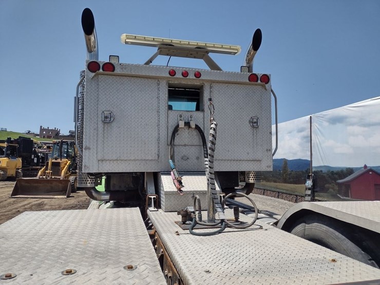 kenworth-w900-image-37