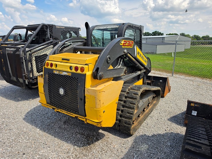2016-new-holland-c232-image-17