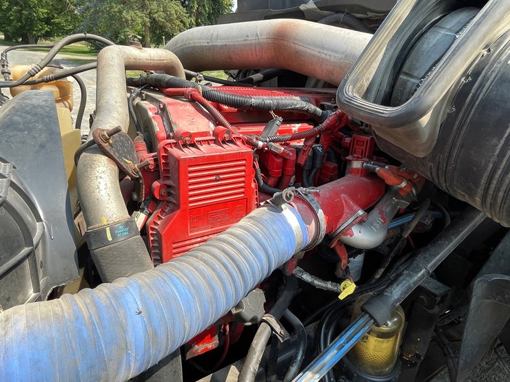 2011-international-prostar-image-59