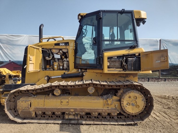 caterpillar-d6k2-xl-image-14