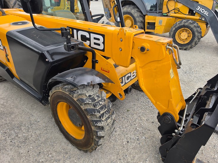 2018-jcb-505-20tc-image-17