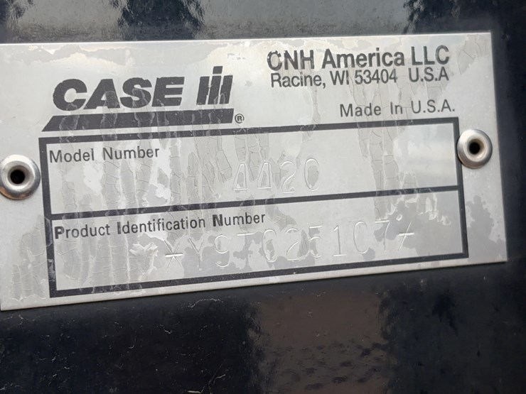 2009-case-ih-4420-self-propelled-sprayer-image-38