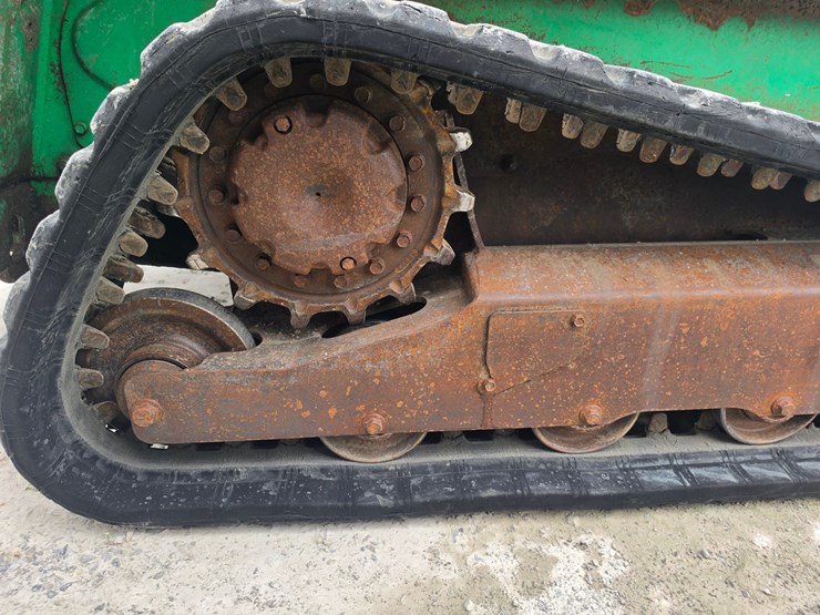2015-bobcat-t450-image-21