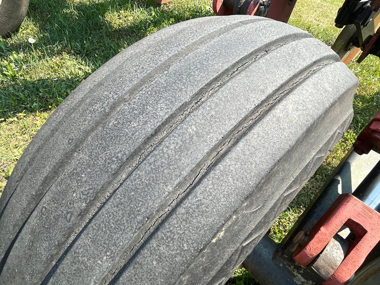 case-ih-5000-image-13